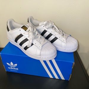 BRAND NEW SUPERSTARS